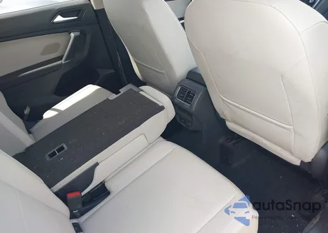 2018 Volkswagen Tiguan 2.0T Se/2.0T Sel из США, поврежденный, VIN 3VV3B7AX8JM188259